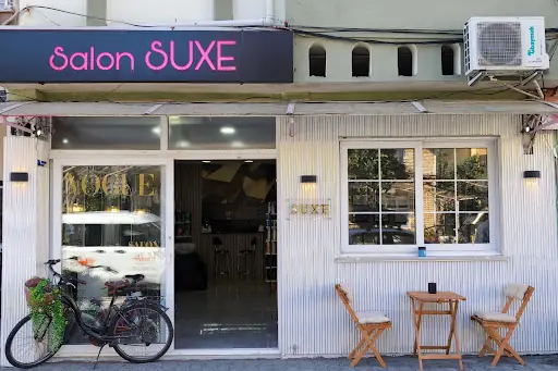 SALON SUXE 4