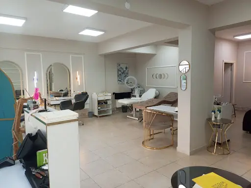 MELİKE AŞIK KUAFÖR VE GÜZELLİK SALONU