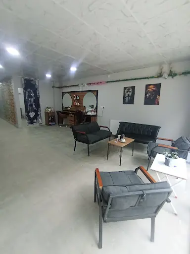 Masal bayan kuaförü
