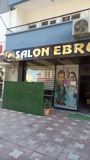 Salon Ebru