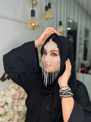 Feyza Tesettür Tasarım Ve Profesyonel Makyaj 2