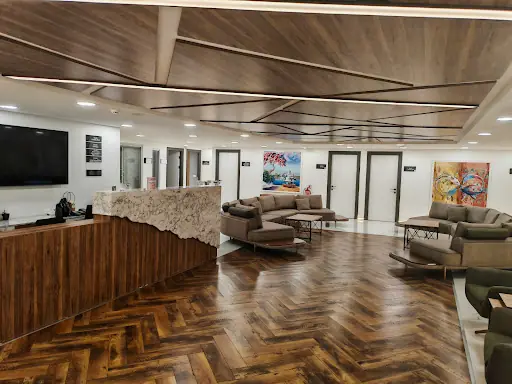 Dr. Selami Serhat Şirvan – Diğer (Güzellik), İstanbul (3. fotoğraf)