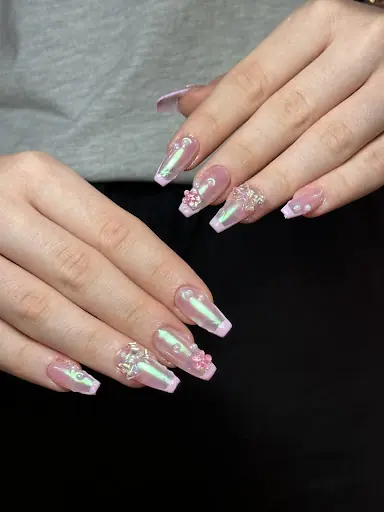 Merlina Nail Studio 2