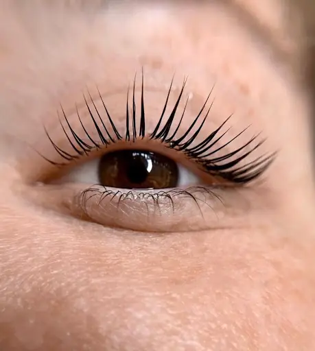Begüm Kaynar Beauty 2