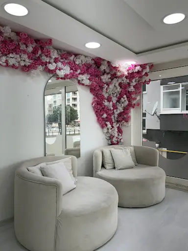 Eda Tüfekçi Kuaför & Güzellik Salonu