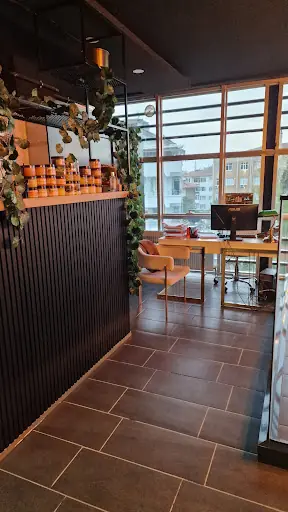 Gold Beauty Center