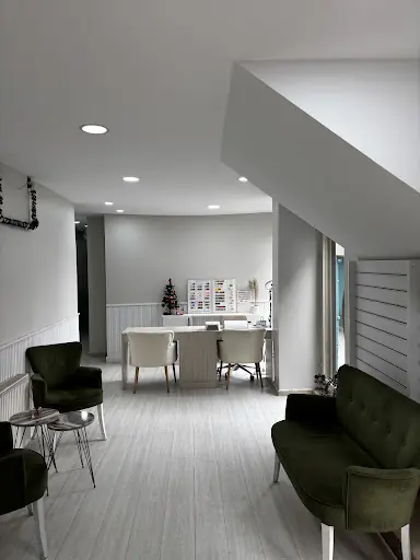 Huzur Clinica Ayak-Cilt-Lazer Epilasyon Bakım Salonu 3