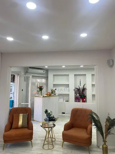 İrem Kavak Beauty | Güzellik Salonu – Tırnak / Nail Studio, İstanbul (3. fotoğraf)