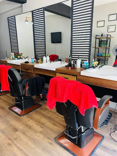 Salon Ömer 4