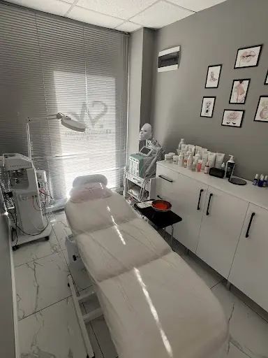 ŞENNUR AKPINAR GÜZELLİK SALONU