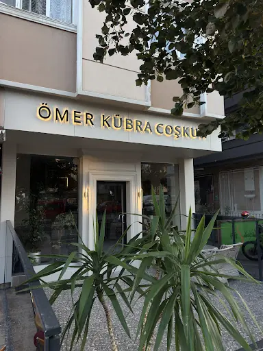 Ömer Kübra Coşkun Hair Studio