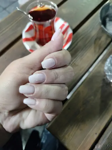Ece Naz Beauty Tırnak-Kirpik-Güzellik