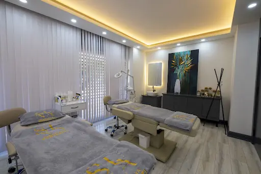 Suna Dumankaya Antalya Konyaaltı