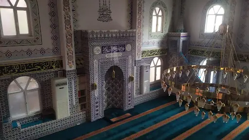 Merkez Cami 4