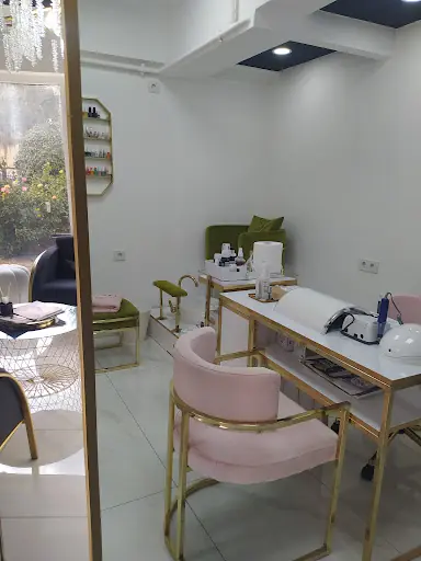 Merve Orhan Beauty Center 4