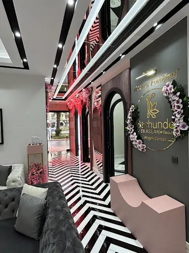 BERHUNDE DEĞERLİ BEAUTY - COLLAGEN CENTER – Diğer (Güzellik), İstanbul