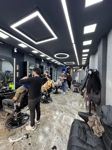 SALON ÇAĞAN KUAFÖR & BERBER ✨SİGNATURE CUT STUDİO 💈 Men’s Grooming Center ) 2