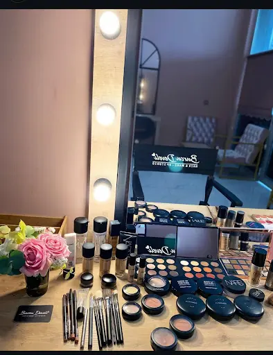 BURCU DEVELİ HAİR&MAKE UP STUDİO 3