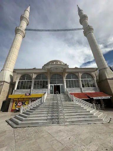Kulu Merkez Cami