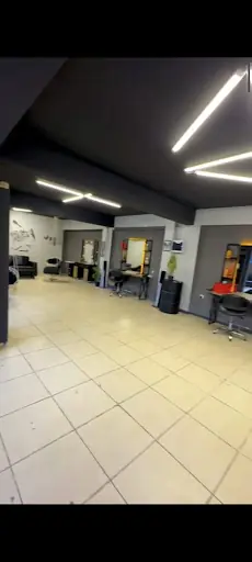 Emre Keklik Hair Studio 3
