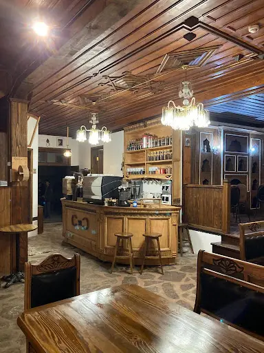Kahve Beylerbeyi Abdi İbrahim Konağı 2
