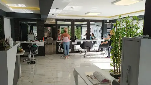 Birgül Zengin Best Of Bayan Kuaförü 3