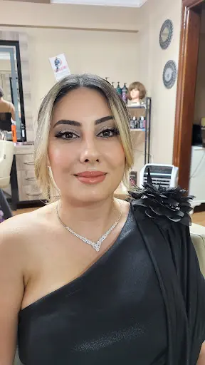 Ferit Kuför (Kadın Kuaförü)
