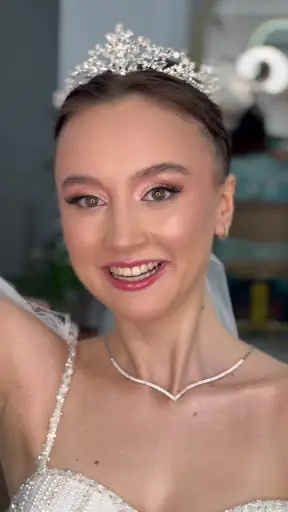 Damla Özdemir Hair Makeup Studio (Kuaför) 4