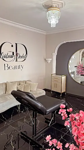 Gülnaz Dedeli Beauty 2