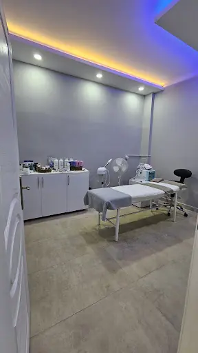 Hatice Tayfan Kuaför & Beauty 3