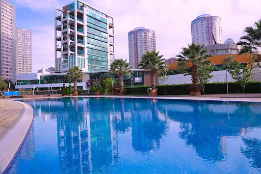 Sansai Spa Açık Yüzme Havuzu 2