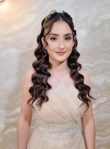 Tuğçe Nur Kıymacı Hair&Makeup VIP Service