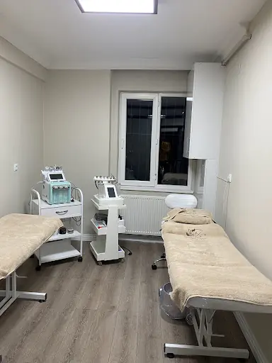 ZEHRA TOPÇUOĞLU GÜZELLİK & BAKIM