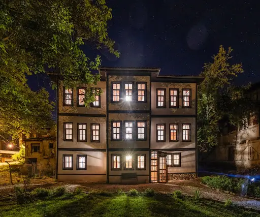 Madanlar Konağı 3