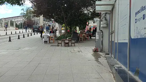 İBB CAĞALOĞLU GENÇLİK OFİSİ 3