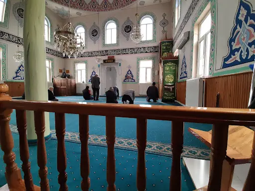 Fatih Sultan Mehmet Cami 4