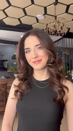 Glamour Hair & Makeup 3