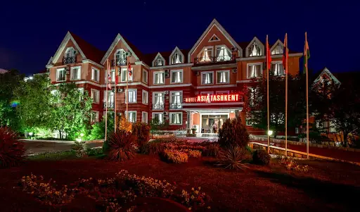 Simma Hotel Spa & Waterpak 2