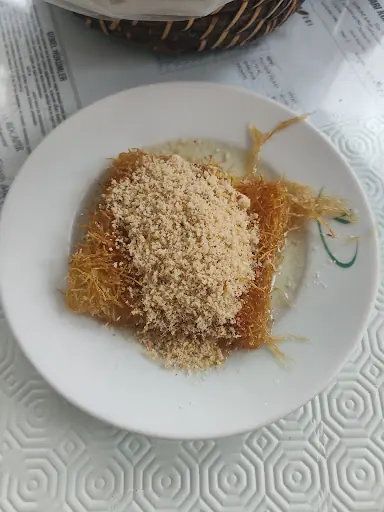 Merkez Lokantası 4