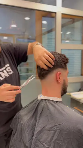 Kuaför Hakan Yılmaz - Hair Design - حلاق 3