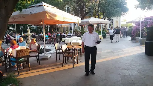 Anadolu Kulübü 4