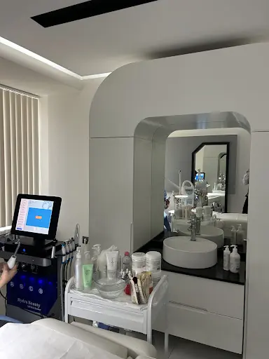 Dermo Klinik 4
