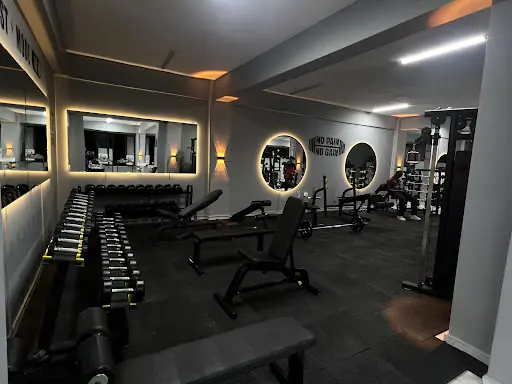 IONAS GYM 2